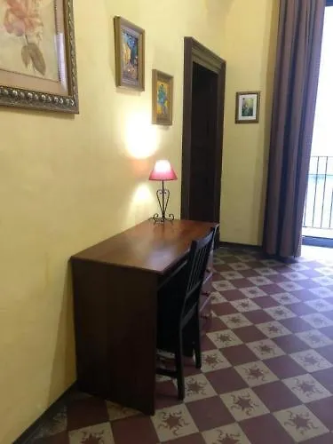 Casa Benedettini Tourist Apartment In Sicily カターニア