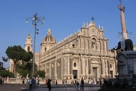 Casa Benedettini Tourist Apartment In Sicily カターニア