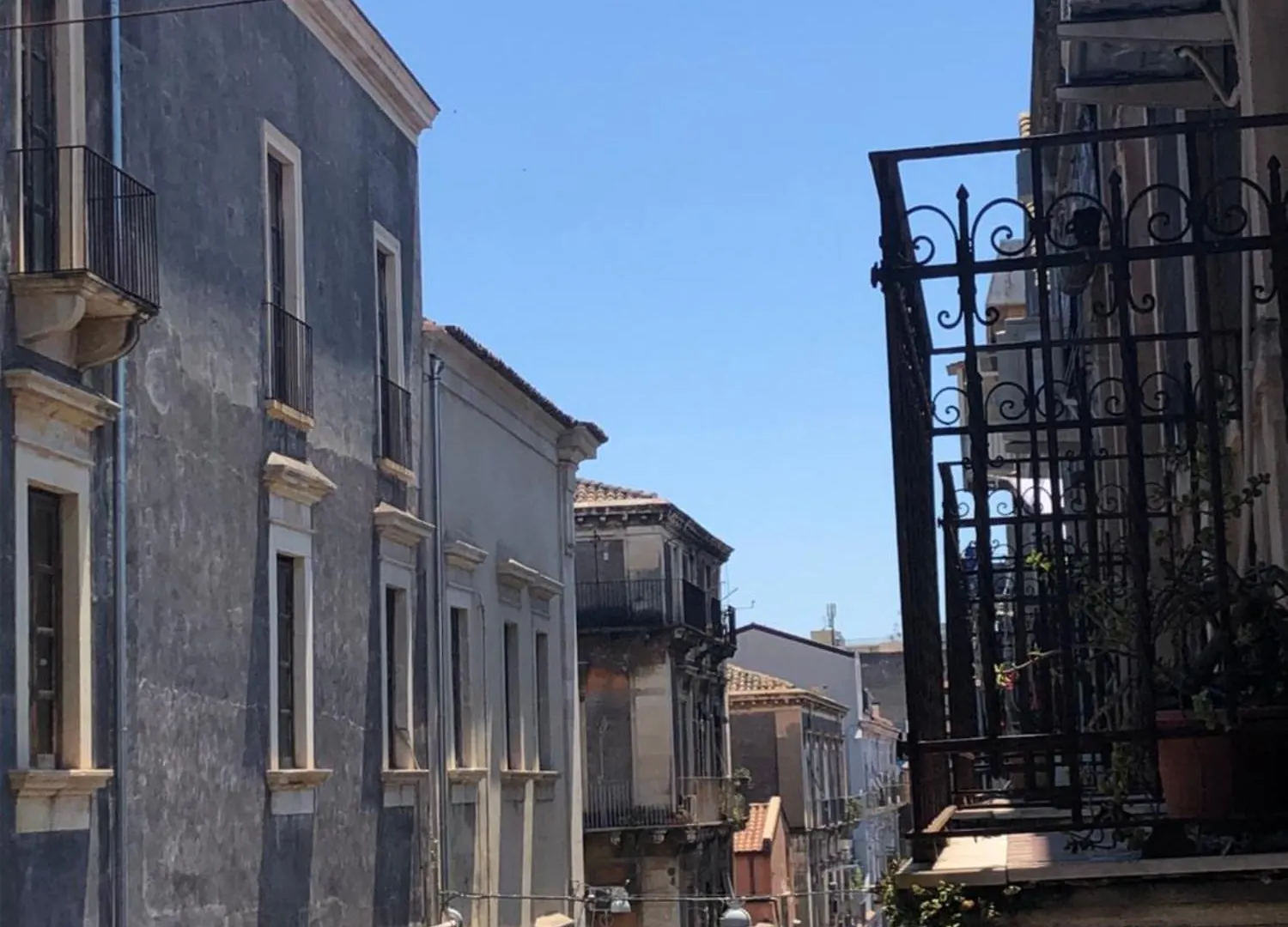 Casa Benedettini Tourist Apartment In Sicily カターニア