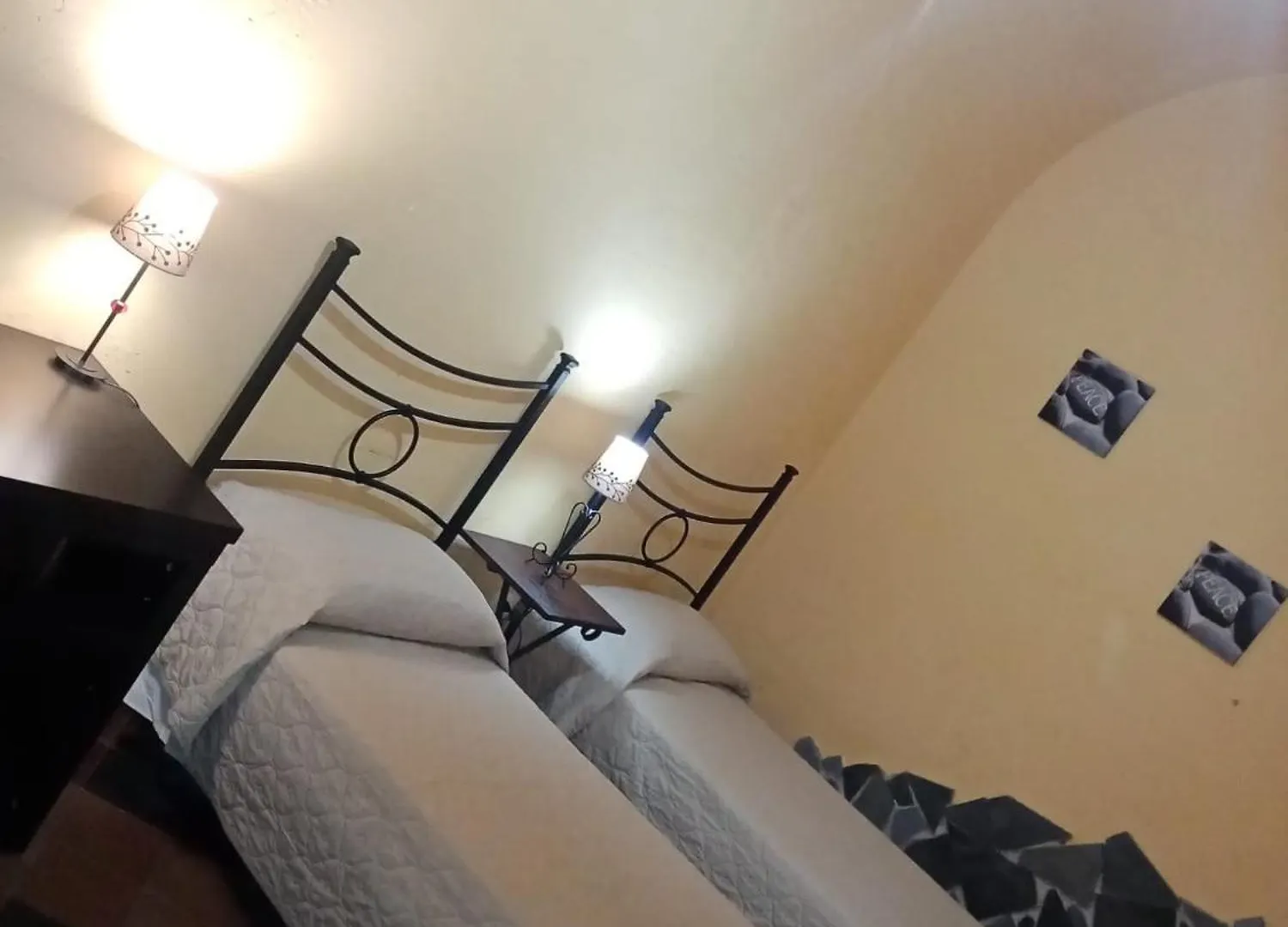 Casa Benedettini Tourist Apartment In Sicily カターニア