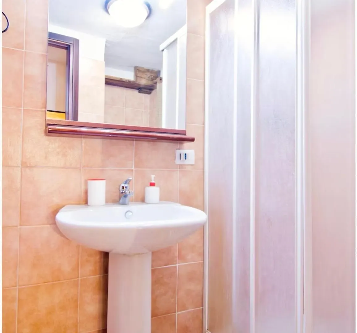 Casa Benedettini Tourist Apartment In Sicily カターニア イタリア