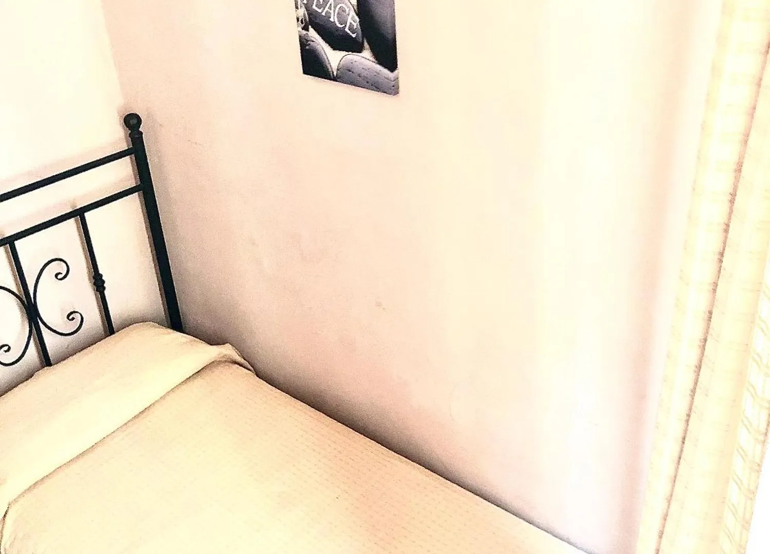 Casa Benedettini Tourist Apartment In Sicily カターニア イタリア